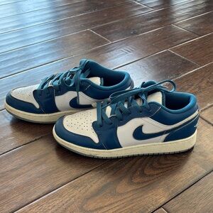 Nike Kids Blue and White Sneakers
